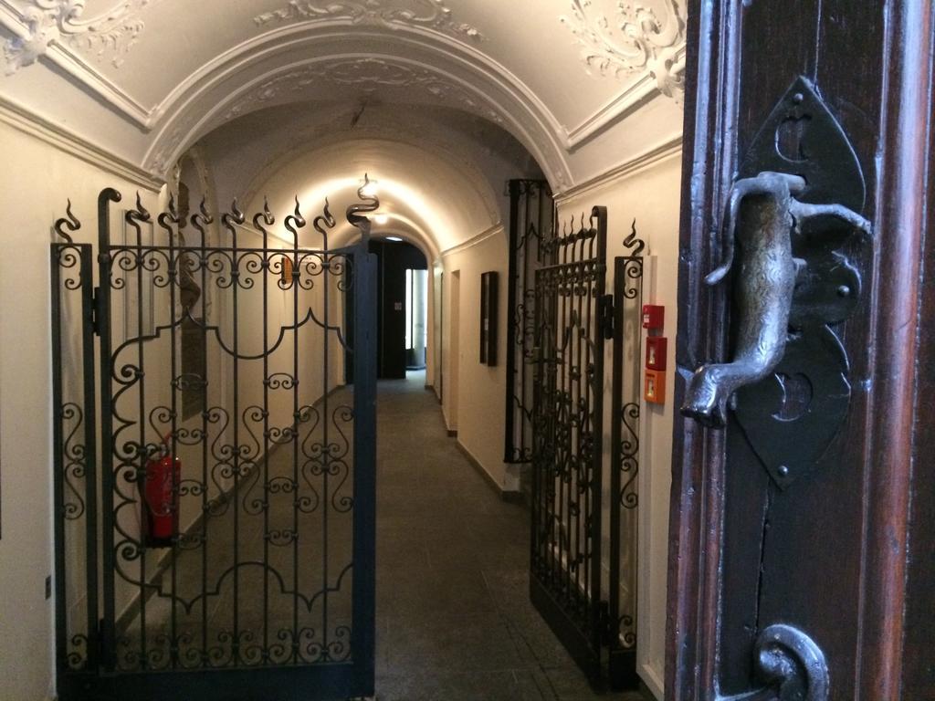 شقة Bellinzona Piazza Collegiata المظهر الخارجي الصورة